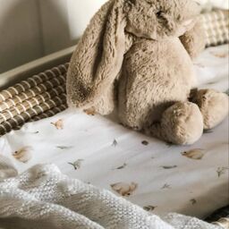 Minky Myles Baby Fitted Moses Basket Sheet. Cotton Neautral Bunny Nursery Sheet. Crease. Baby Bedding Crib Sheets in White - thumbnail 4