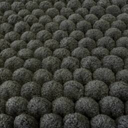 Allure Bath Fashions Luxury Non Slip Chunky Bobble Bath Mat in Charcoal - thumbnail 3