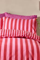 Sassy B 'Stripe Tease' Reversible Duvet Cover Set in Red - Size: Single - thumbnail 3
