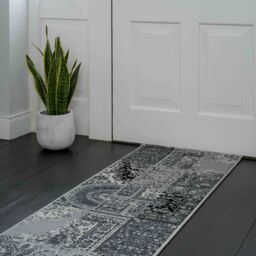 Kukoon Black Grey Monochrome Traditional Patchwork Living Area Rug - Size: 160 cm x 230 cm - thumbnail 5