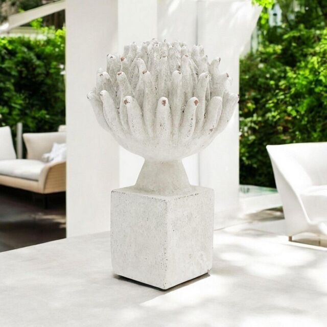 Minster Decorative Garden Flower Ornament - Resin - L17 x W17 x H27 cm in White - Size: 1 Pack - image 1