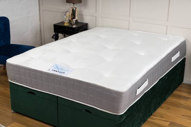 UK Bed Furniture Backcare 2000 Mattress in White - Size: Single - image 1