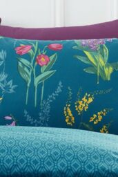 Dreams & Drapes 'Ingrid' Geo Print Foulard Duvet Cover Set in Teal - Size: King - thumbnail 3