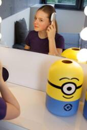 Keeeper Minions Stuart Stackable Storage Box 8 Litre - Multicoloured - thumbnail 6