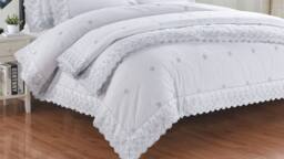 Rapport Home Gabrielle Embroidered Polyester Floral Duvet Cover Set with Pillowcase in White - Size: Super King - thumbnail 2