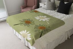 Benjamin Tate Design Patterns & Shapes In The Style Of Scrapbooking Blanket in Natural - Size: 120 cm x 150 cm - thumbnail 3