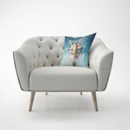 Warren Reed - Designer Giraffe Splashart Cushions in Blue - Size: 60 cm x 60 cm - thumbnail 5