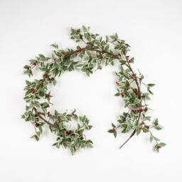 Scottish Everlastings Ltd 180cm Faux Holly Garland in Green - thumbnail 2