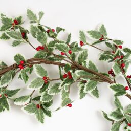 Scottish Everlastings Ltd 180cm Faux Holly Garland in Green - thumbnail 3