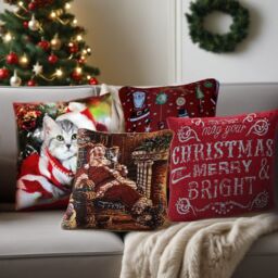 Luxury Living Christmas Cat Decorative Cushion Cover 45cm x 45cm in Red - Size: 45 cm x 45 cm - thumbnail 2