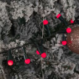 Samuel Alexander 1000 Christmas Berry String Lights in Red with Multi-Action LEDs - thumbnail 4