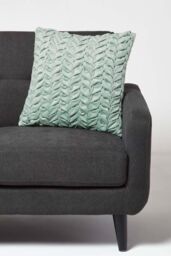 Homescapes Grace Pleated Velvet Cushion in Green - Size: 45 cm x 45 cm - thumbnail 2