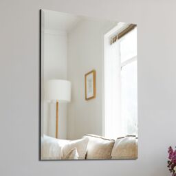 Agenzia 14 Single Bevelled Venetian Wall Mirror 90 x 60cm in Silver - Size: 90 x 60 cm - thumbnail 1