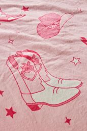 Sassy B 'Cowgirl Boots' Cosy Fleece Oversized Blanket Throw in Pink - Size: 200 cm x 240 cm - thumbnail 4