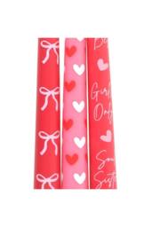 KDMD Set of 3 Power Bow & Heart Taper Candles in Red - thumbnail 4