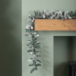 Samuel Alexander 2.7m (9ft) Snow Flocked Woodcote Fir Christmas Garland in Green - thumbnail 7