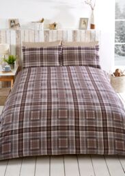 Rapport Home St Andrews BC Duvet Cover Set with Pillowcase in Natural - Size: Double - thumbnail 2