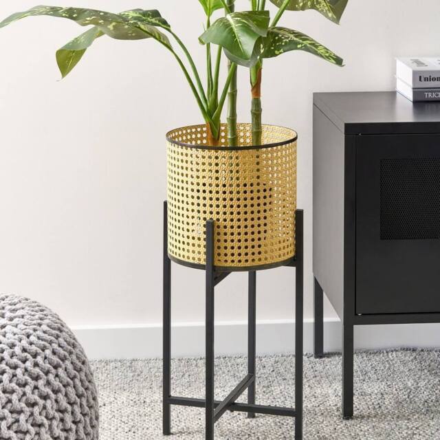 Wyld and Coco Foldable Iron 2-Tier Plant Stand Beige 25 x 25 x 60 cm Indoor - Size: Small - image 1