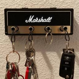 Kelvenix Wall Mount Guitar Key Holder Rack with Keyrings Keychain Hooks - Size: 190 cm x 35 cm - thumbnail 3