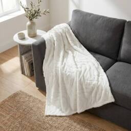 Garden Greatness Josselin Plaid Comfort Throw in Cool White - thumbnail 2