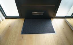 Desire Rugs Non Slip Dirt Trapper Rubber Edged PVC Barrier Door Entrance Mats in Blue - Size: 90 cm x 300 cm - thumbnail 4