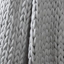 Rapport Home Cable Knit Polyester Throw (120x150 cm) in Grey - Size: 120 cm x 150 cm - thumbnail 2