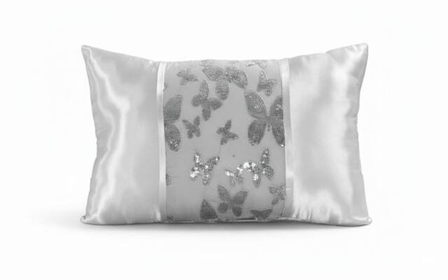 Snug City Duvet Cover Embroidery Set Luxury Bedding with Matching Pillowcases in Silver - Size: Single - image 1