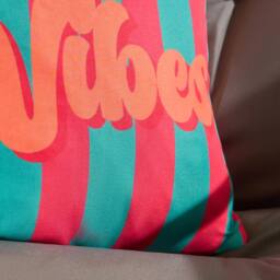 OHS 2 x Good Vibes Slogan Garden Cushion Covers Outdoor Water Resistant - Size: 45 cm x 45 cm - thumbnail 3