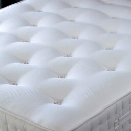Bedmaster Farley 2000 Pocket Sprung Cashmere Mattress in White - Size: Small Single - thumbnail 2