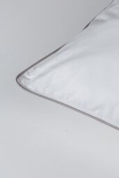Soak&Sleep Soft As Down Microfibre Standard Pillow Pair - Soft/Medium in White - thumbnail 2