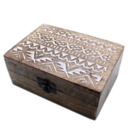 KDMD White Washed Wooden Box - 6x4 Slavic Design in Brown - thumbnail 4