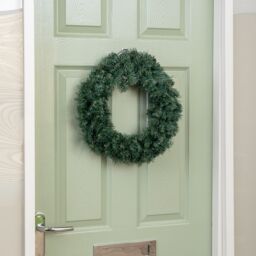 Samuel Alexander 47cm Plain Green Woodcote Spruce Hanging Christmas Wreath - thumbnail 7