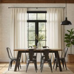 Harbour Housewares Extendable Metal Curtain Pole Kit - 77 to 250cm in Black - thumbnail 2