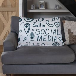 Benjamin Tate Design Social Media Blanket in Natural - Size: 120 cm x 150 cm - thumbnail 2
