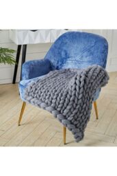 Living and Home 60 x 60cm Chunky Knit Throw Blanket in Mid Grey - Size: 60 x 60 cm - thumbnail 2