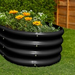 Harbour Housewares Raised Garden Beds - 2x Rounded Bottomless Galvanised Steel Planter 180 x 90cm in Black - Size: 180 x 90 cm - thumbnail 6