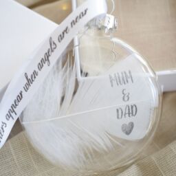 Amaya Rose Ltd In Memory of Mum & Dad Feather Round Bauble Gift Boxed. Memorial Décor in Clear - thumbnail 5