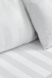 Catherine Lansfield 'So Soft Satin Stripe' Standard Pillowcase Pack of 4 in White - Size: Standard Pillow Case - thumbnail 2