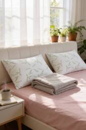 Living and Home 2pcs Soft & waterproof Pillow Protectors with Zipper in White - Size: Double - thumbnail 2