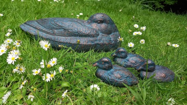 Inspirational Gifting Duck & Three Ducklings Garden Ornaments in Bronze - image 1