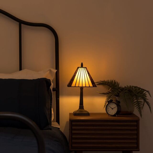 ValueLights Tiffany Traditional Stained Glass Lamp Shade Antique Brass Table Lamp in Amber - image 1