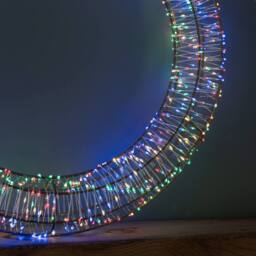Samuel Alexander 45cm Light up Christmas Wreath with 960 Multi-Coloured LEDs in Silver - thumbnail 4