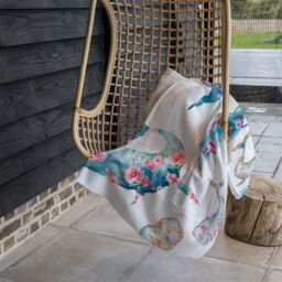 Benjamin Tate Design Whale With Flowers Blanket in Natural - Size: 120 cm x 150 cm - thumbnail 4