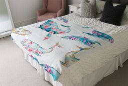 Benjamin Tate Design Whale With Flowers Blanket in Natural - Size: 120 cm x 150 cm - thumbnail 3
