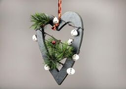 Shatchi Wooden Hanging Decoration Heart Shape Green 23X1.2X30 CM - thumbnail 3