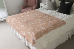 Benjamin Tate Design line drawing abstract faces Designer Blanket in Natural - Size: 120 cm x 150 cm - thumbnail 4