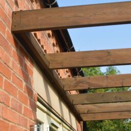 Rutland County Garden Furniture Ltd Wall Mounted Box Pergola - L480 x W480 x H270 cm - Rustic Brown - thumbnail 6