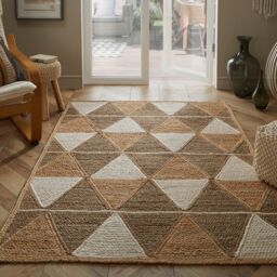 Esselle Prestbury Geo Handbraided Rug in Natural - Size: 120 cm x 170 cm - thumbnail 2