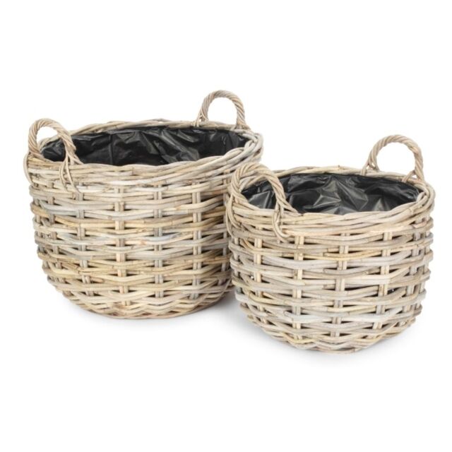 Red Hamper Set of 2 Curved Base Rattan Planter With Plastic Lining in Natural - image 1