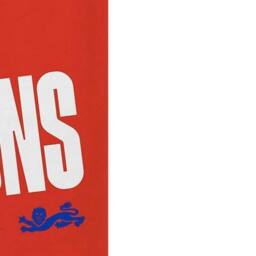 England FA Crest Towel in Red - thumbnail 2